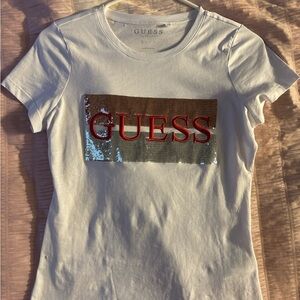 GUESS Fitted Sequin Short Sleeve Tee